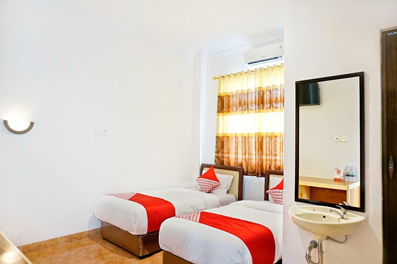 Oyo 694 Khasanah Residence 페칸바루 외부 사진